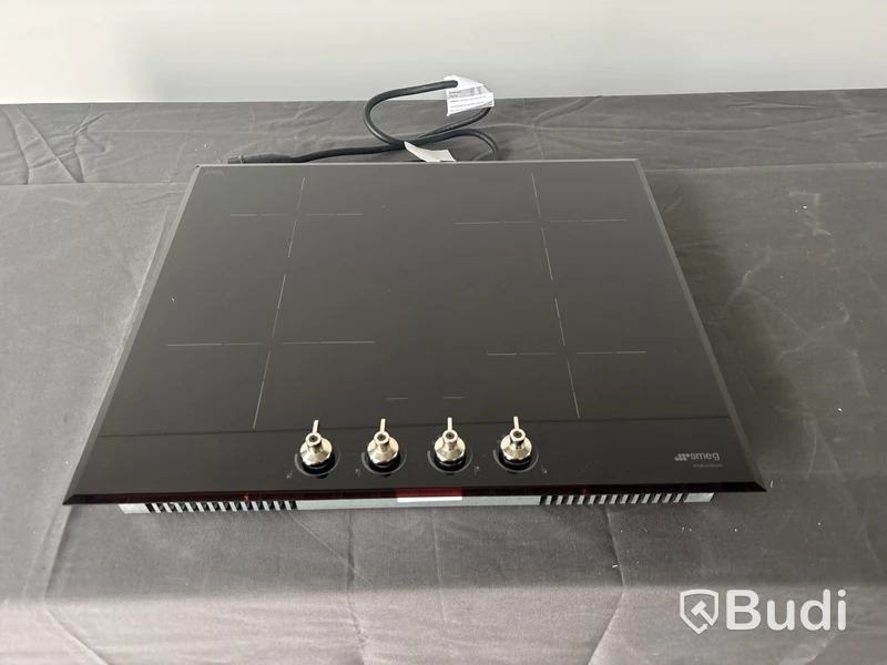 Induktionshäll Smeg 60 cm Svart SI364BM