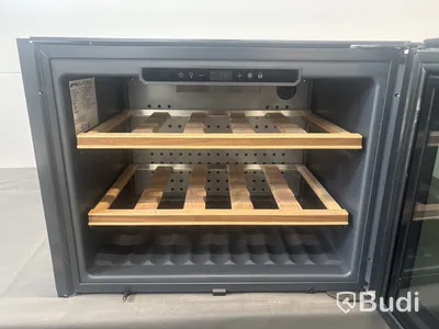 Vinkyl Smeg inbyggd Classica Aesthetic CVI321X3