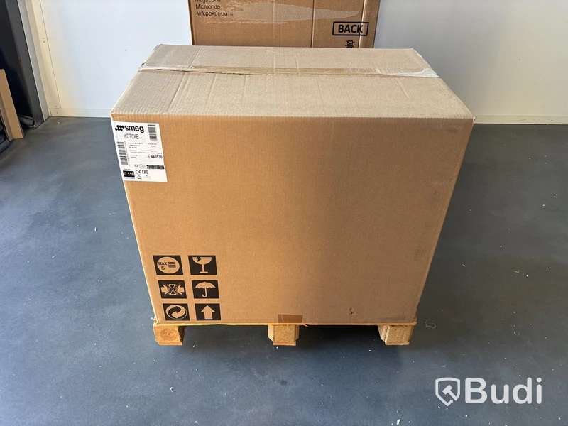 Köksfläkt Smeg Väggmonterad 700 mm, Rostfritt stål Classic KD70XE
