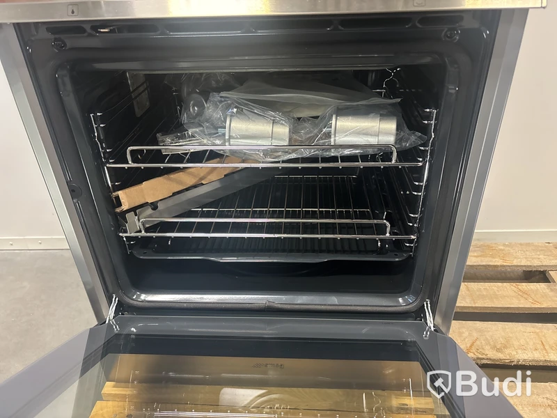 Induktionsspis Smeg 60x60 cm Rostfritt stål Classic C6IPXT2