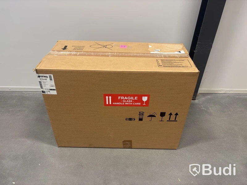 Köksfläkt Smeg Frihängande 900 mm Mattsvart Universiell KLTI9L4MB