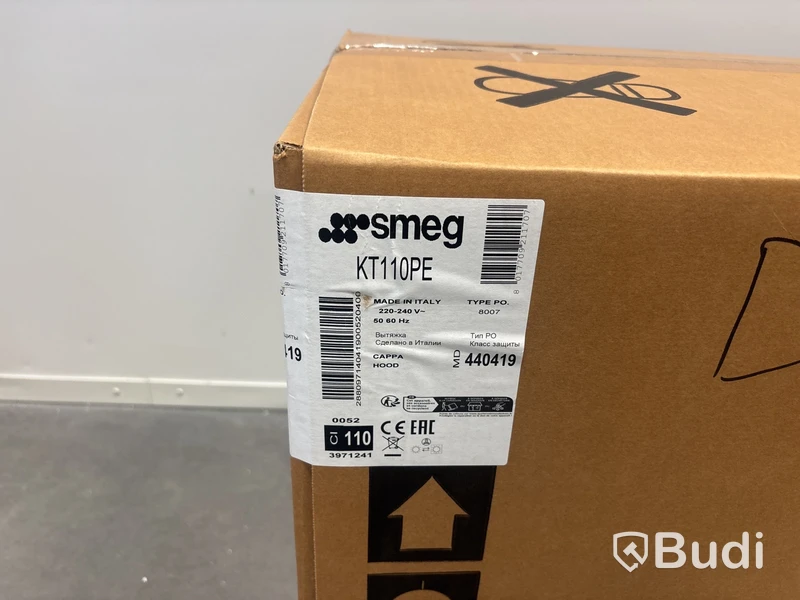 Köksfläkt Smeg Väggmonterad 1100 mm Creme Victoria KT110PE