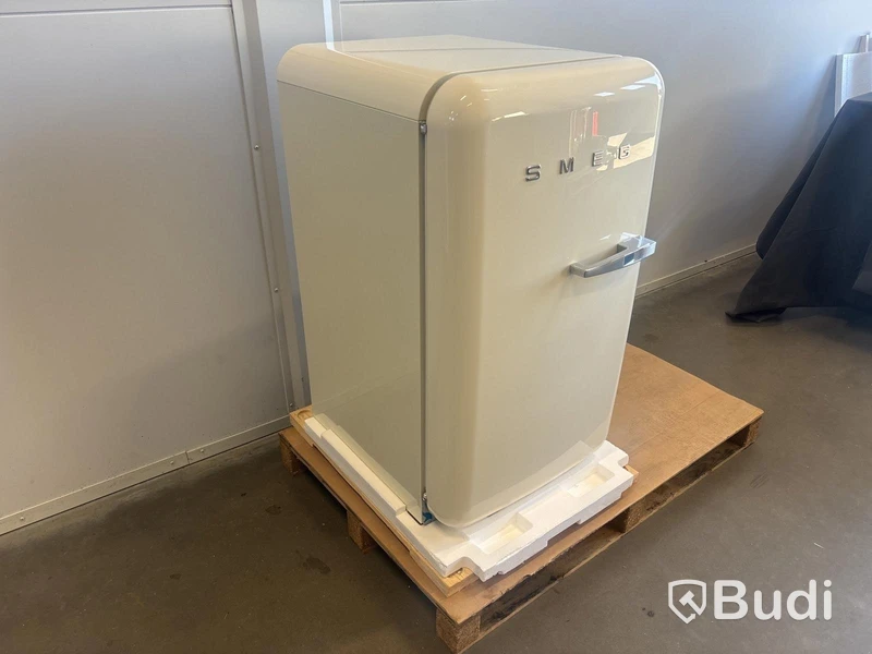Kylskåp Smeg Creme, 50's Style retro FAB10LCR6
