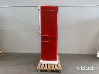 Smeg Fridge/Freezer, Red, 50's Style Retro FAB32RRD6