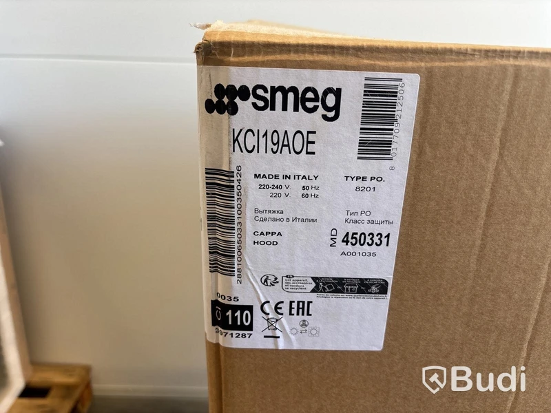 Köksfläkt Smeg Frihängande 90 cm, Antracit, Cortina KCI19AOE