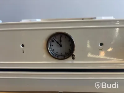 Termoventilerad ugn Smeg 60 cm, Creme, Cortina SFP750POPZ