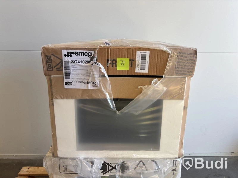 Kombinationsmikrovågsugn Smeg Kompaktugn 45 cm, Svart, Linea SO4102M1B3