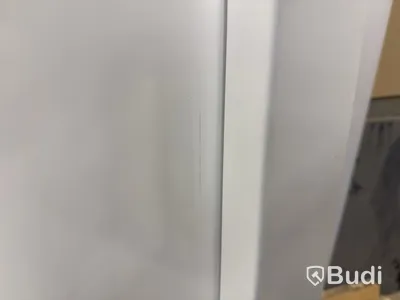 (NEW) Metal door