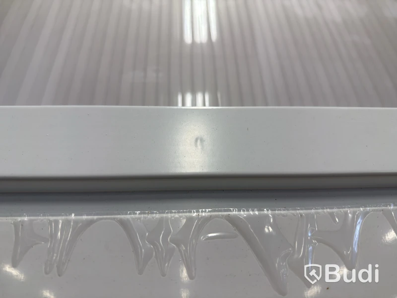 (NEW) Metal door