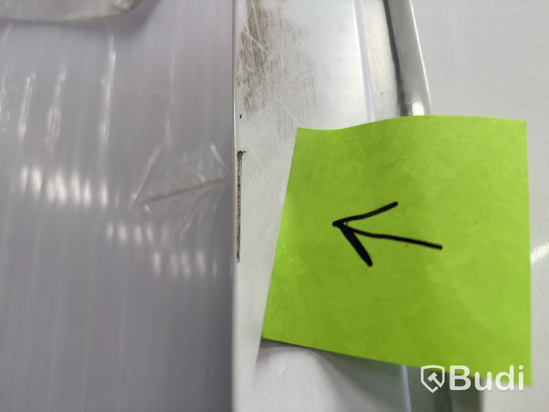 (NEW) Metal door