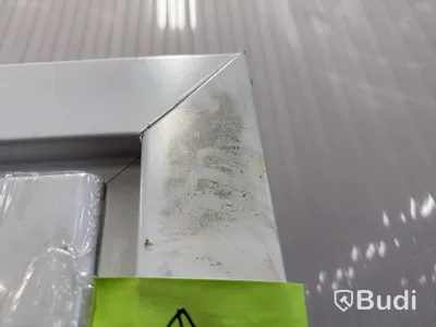 (NEW) Metal door