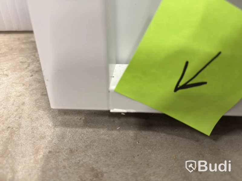 (NEW) Metal door