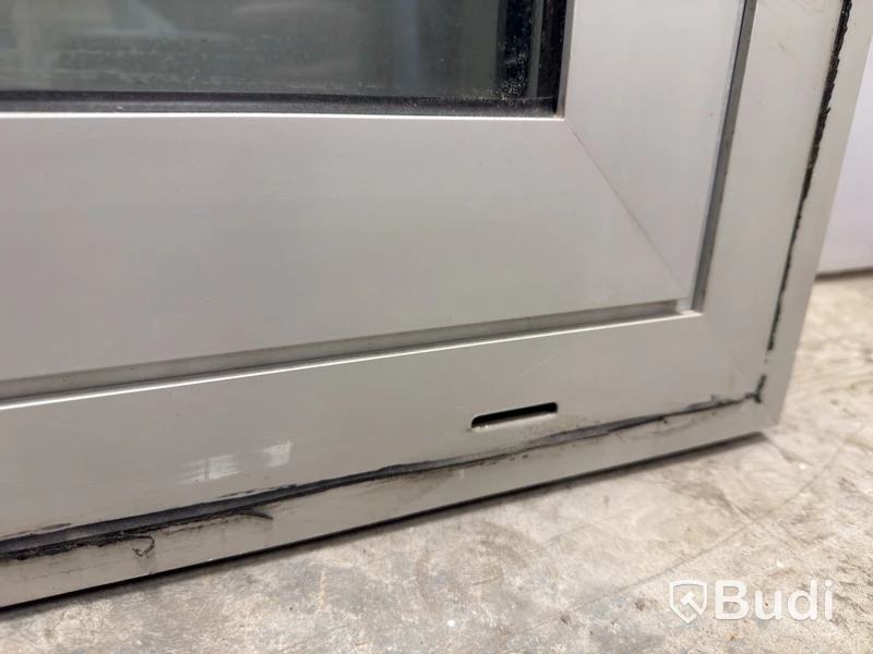 Aluminium window