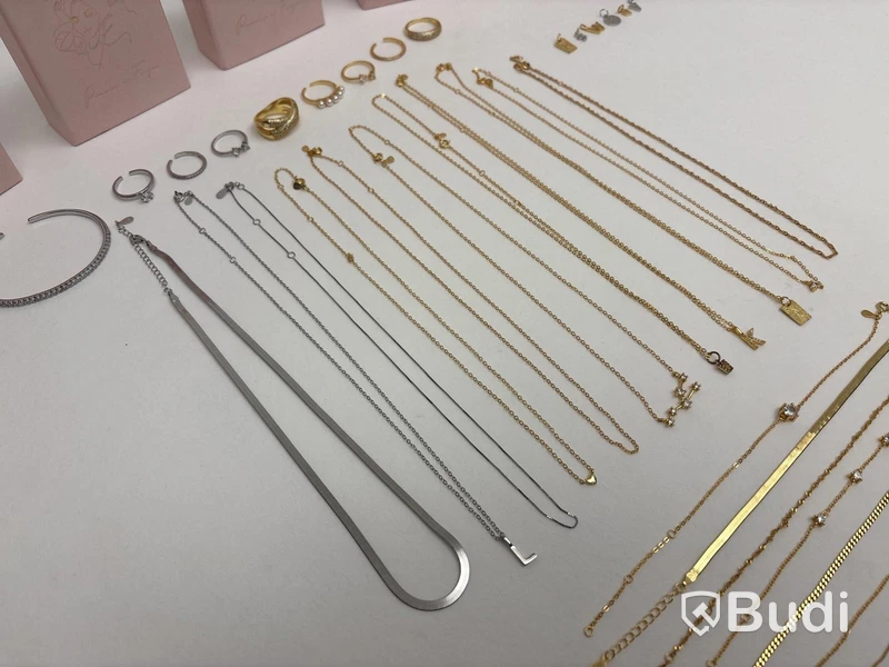 Parti med Smycken Design Pearls of Freya