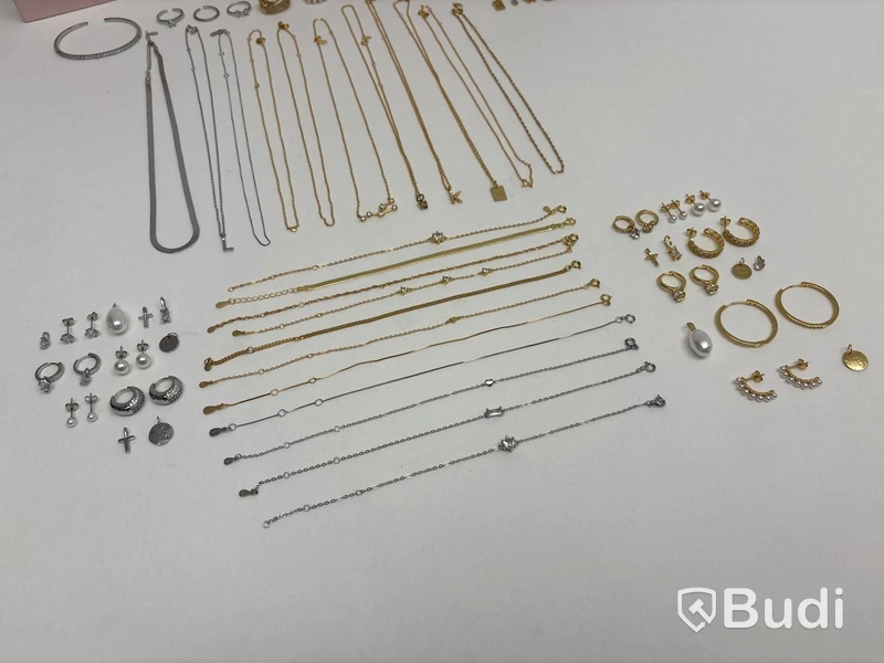 Parti med Smycken Design Pearls of Freya