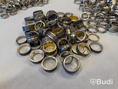 Lot of rings – large quantity, assorted styles and designs