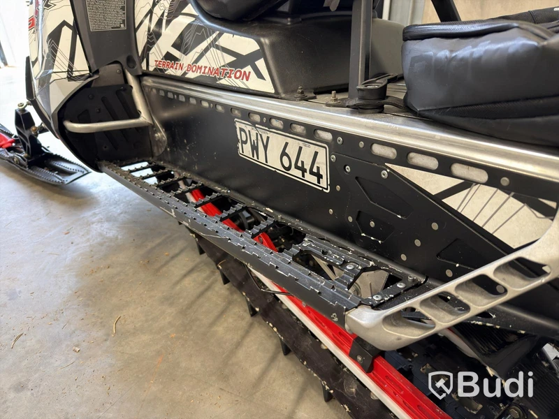 Snowmobile Polaris 800 PRO RMK 155" – 2015