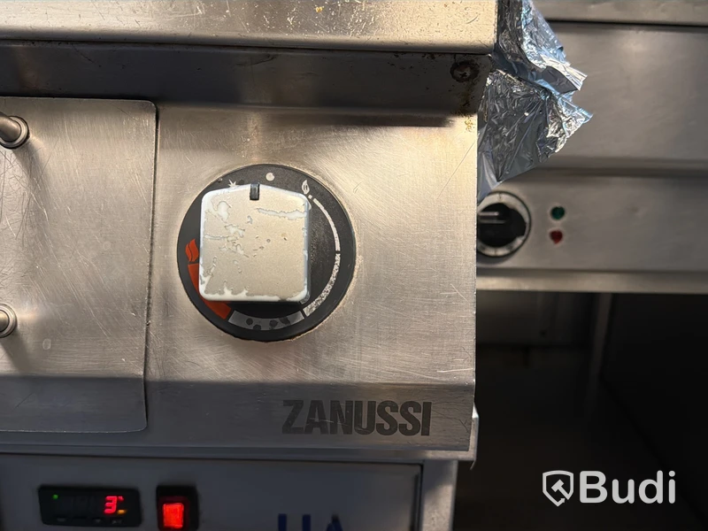 Gasgrill Zanussi, 80 x 85 cm