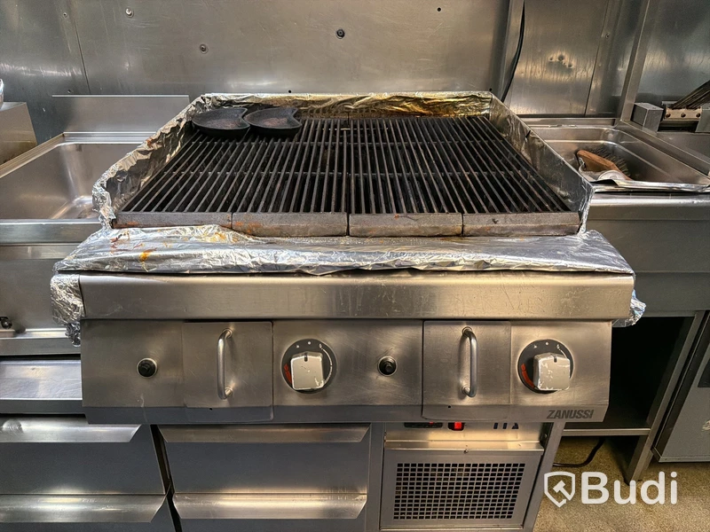 Gasgrill Zanussi, 80 x 85 cm