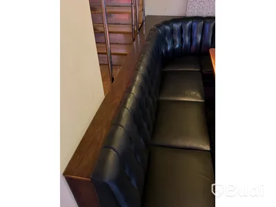 Dubbel sektion med soffbås, upphöjt med bord, Vilax