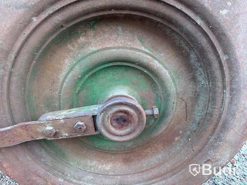 Vintage handvält i gjutjärn – klassisk modell