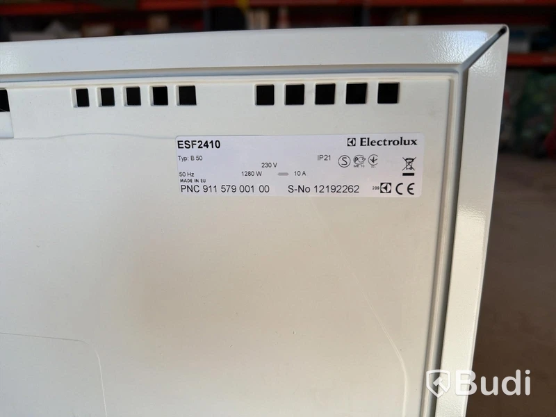 Bänkdiskmaskin Electrolux ESF2410 – kompakt & smidig