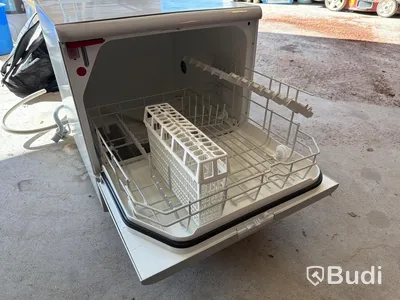 Bänkdiskmaskin Electrolux ESF2410 – kompakt & smidig