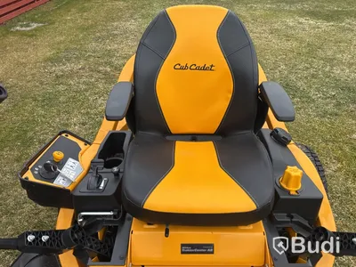 Gräsklippare Cub Cadet XZ5 Ultima - 2024