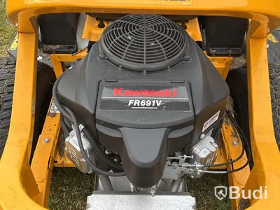 Gräsklippare Cub Cadet XZ5 Ultima - 2024