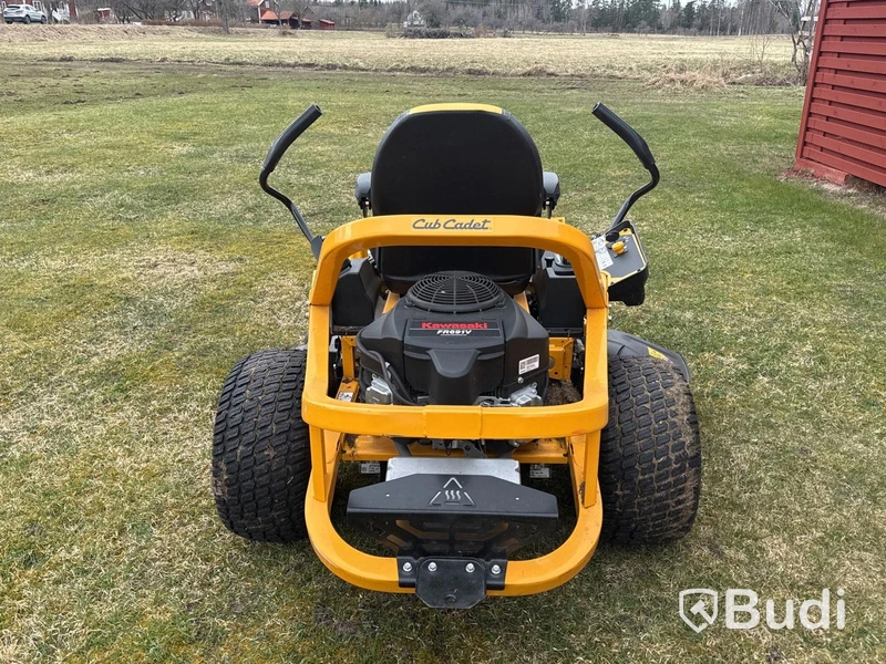 Gräsklippare Cub Cadet XZ5 Ultima - 2024