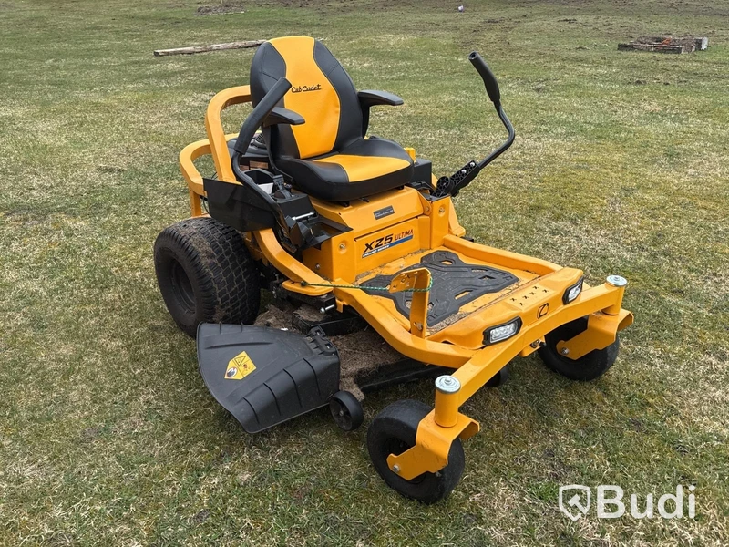 Gräsklippare Cub Cadet XZ5 Ultima - 2024