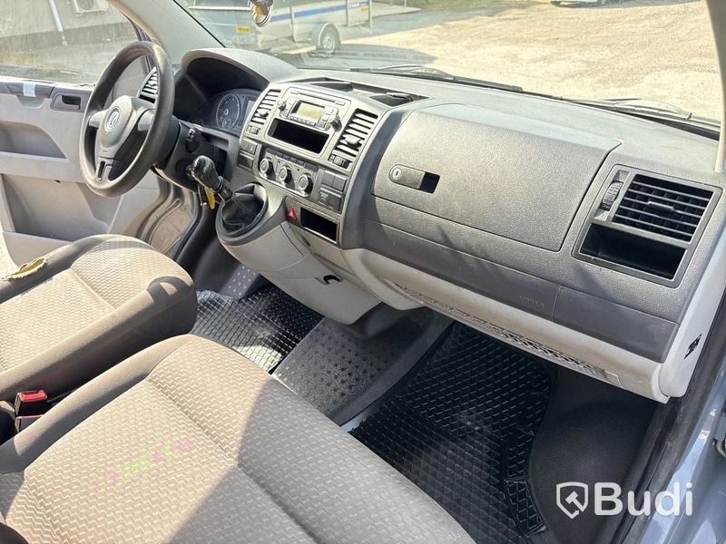Volkswagen Caravelle 2.0 TDI | 2010