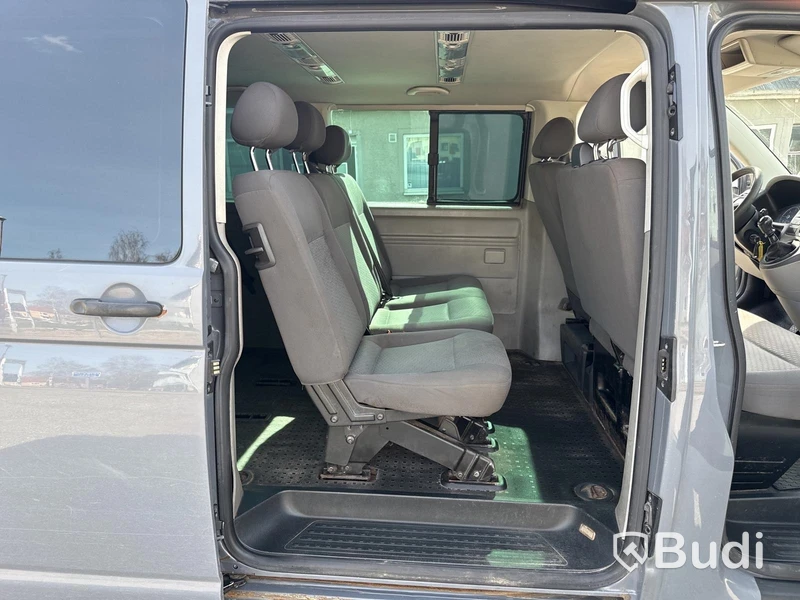 Volkswagen Caravelle 2.0 TDI | 2010