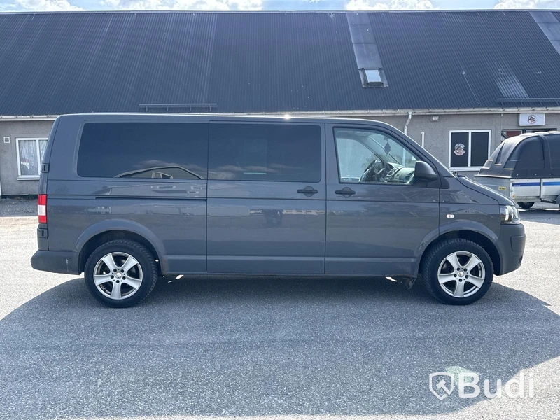 Volkswagen Caravelle 2.0 TDI | 2010