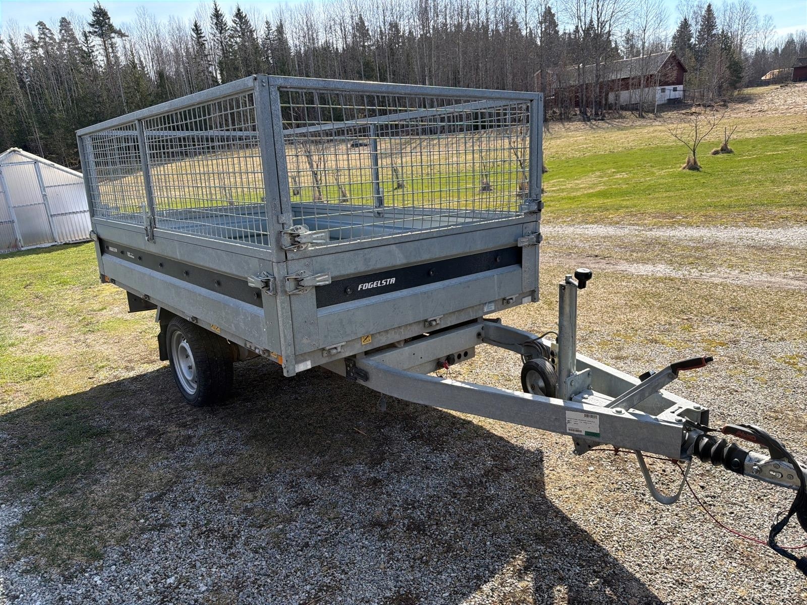Tipptrailer Brenderup BT4260B -2021 -elhydraulisk tipp – 1500 kg