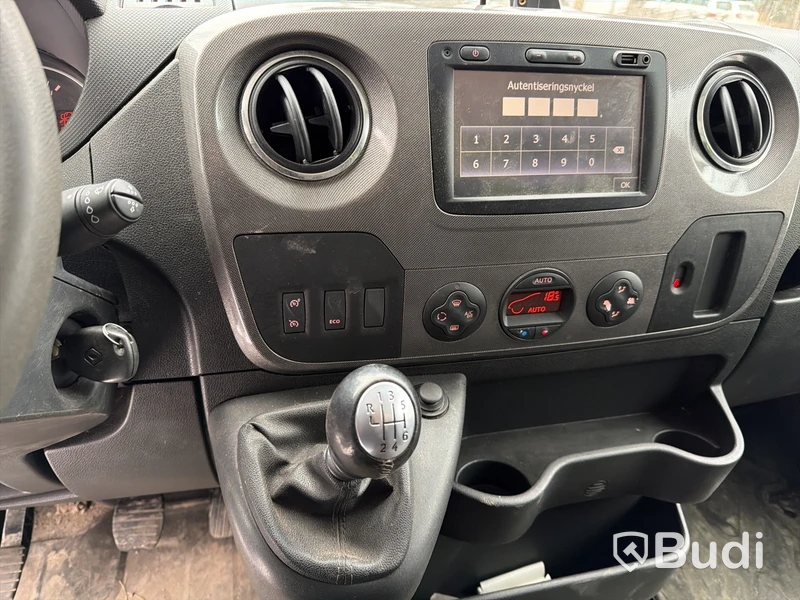 Kylbil Renault Master 2.3 dCi (130hk) med bakgavellyft -2018