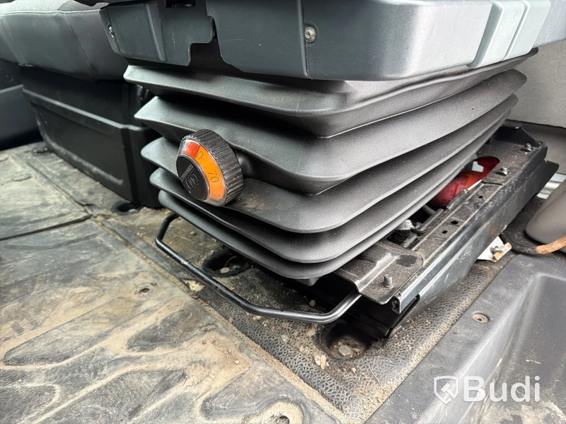Kylbil Renault Master 2.3 dCi (130hk) med bakgavellyft -2018