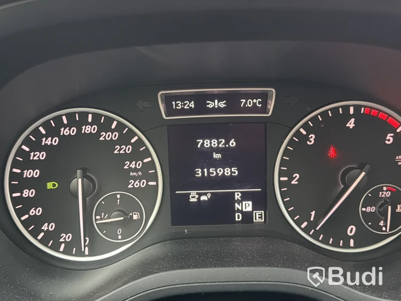 Mercedes-Benz B 200 CDI (136hk) -2012