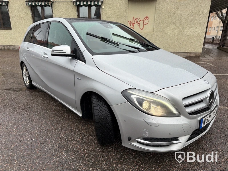 Mercedes-Benz B 200 CDI (136hk) -2012