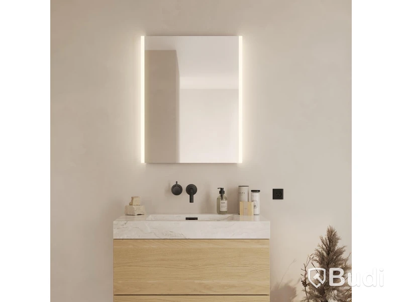 Spegel med belysning Loevschall, Lago 600x750 mm.