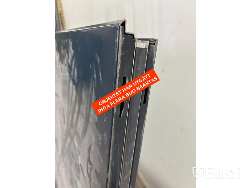 Daloc metal door