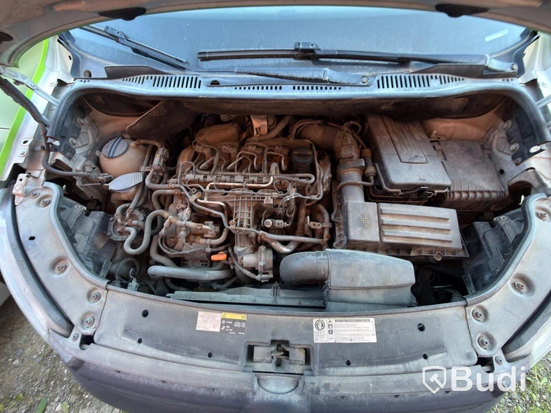 Panel Van Volkswagen Caddy Maxi 1.6 TDI - 2013 | DSG | Repair object