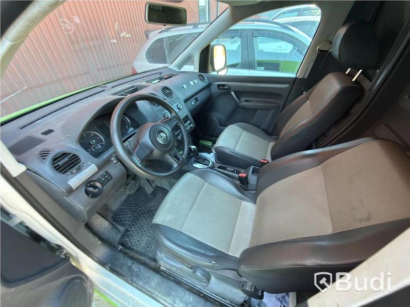 Panel Van Volkswagen Caddy Maxi 1.6 TDI - 2013 | DSG | Repair object