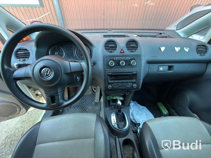 Panel Van Volkswagen Caddy Maxi 1.6 TDI - 2013 | DSG | Repair object