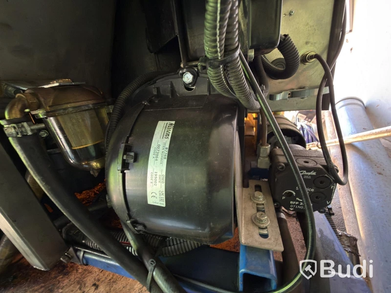 Mercedes-Benz Vito 116 CDI 3.0t equipped with flushing equipment - 2014 | Automatic | Repair project