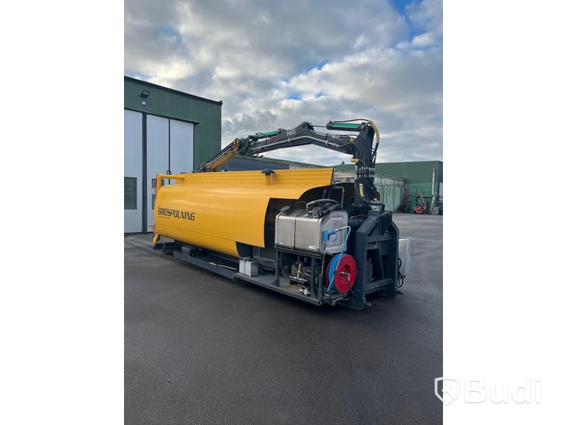 Spoltank på lastväxlarram