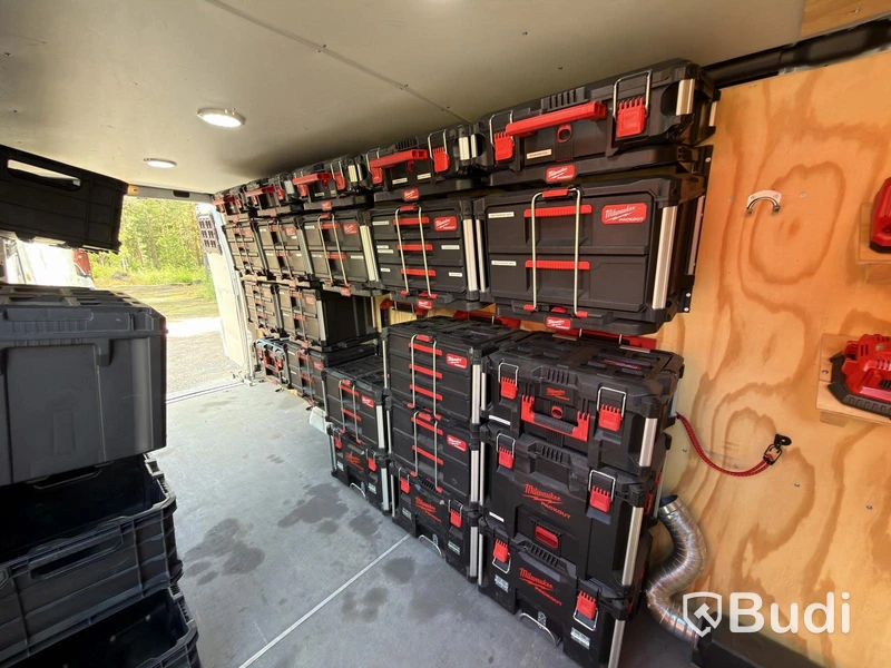Mercedes-Benz Sprinter 316 CDI Panel Van | 163 hk | Verkstadsinredning | Milwaukee Packout | Lastramp