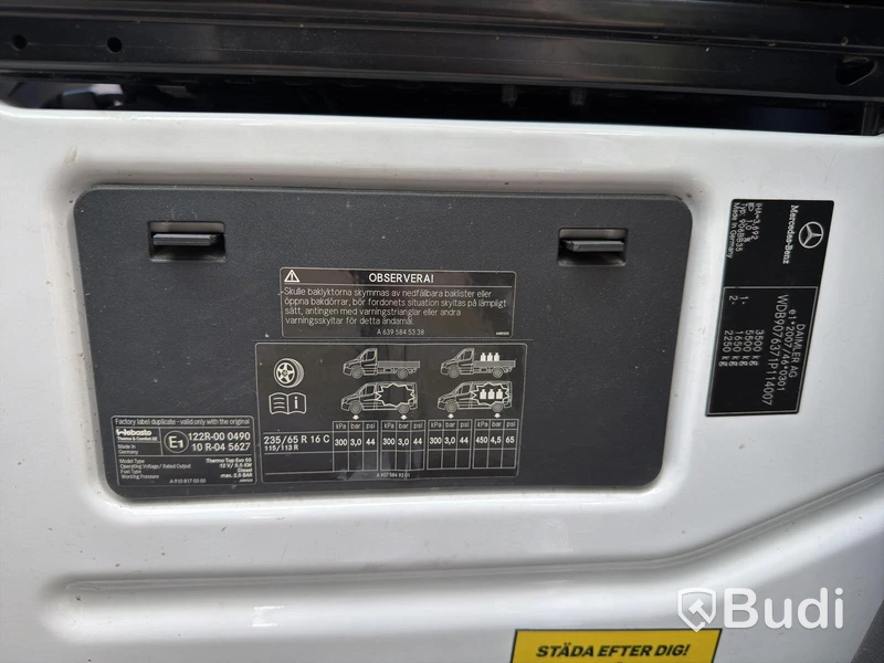 Mercedes-Benz Sprinter 316 CDI Panel Van | 163 hk | Verkstadsinredning | Milwaukee Packout | Lastramp