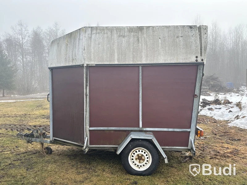 Hästtransport Tranesläpet 130 TS | 1988 - Reparationsobjekt