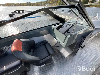 Buster Magnum Motorbåt 2019